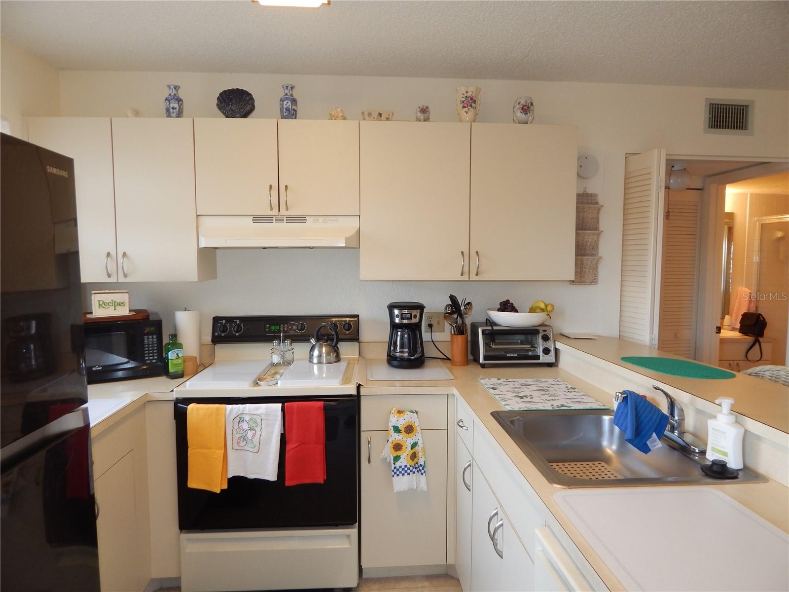 25100 SANDHILL BLVD #H-101, PUNTA GORDA, FL, 33983