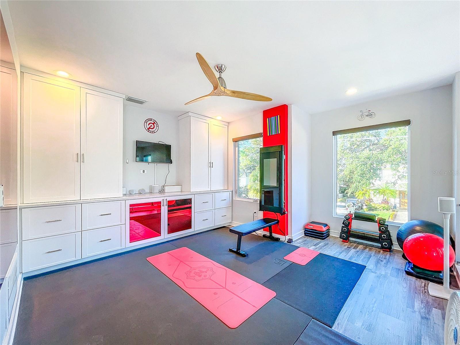818 W ADALEE ST, TAMPA, FL, 33603