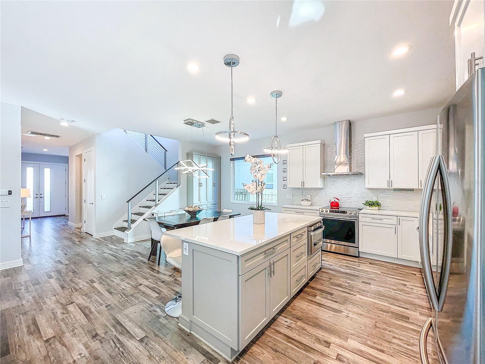 818 W ADALEE ST, TAMPA, FL, 33603