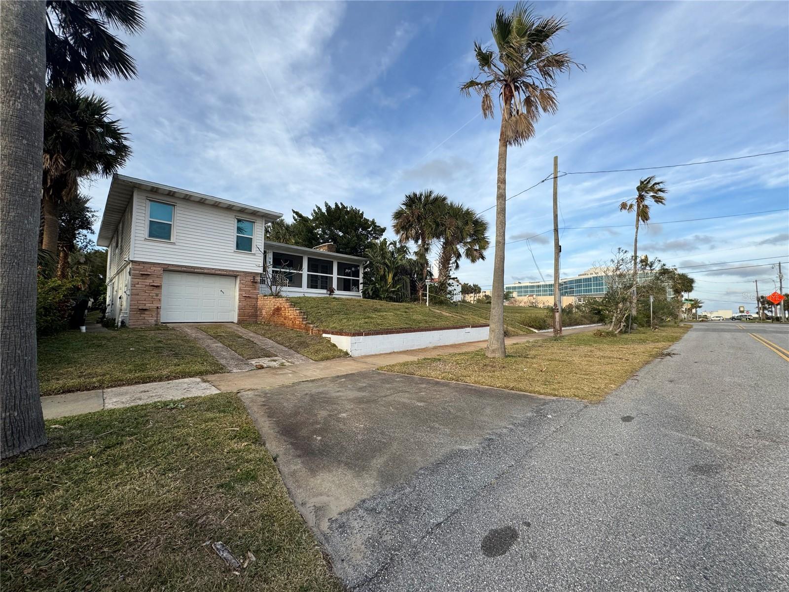 511 JESSAMINE BLVD, DAYTONA BEACH, FL, 32118