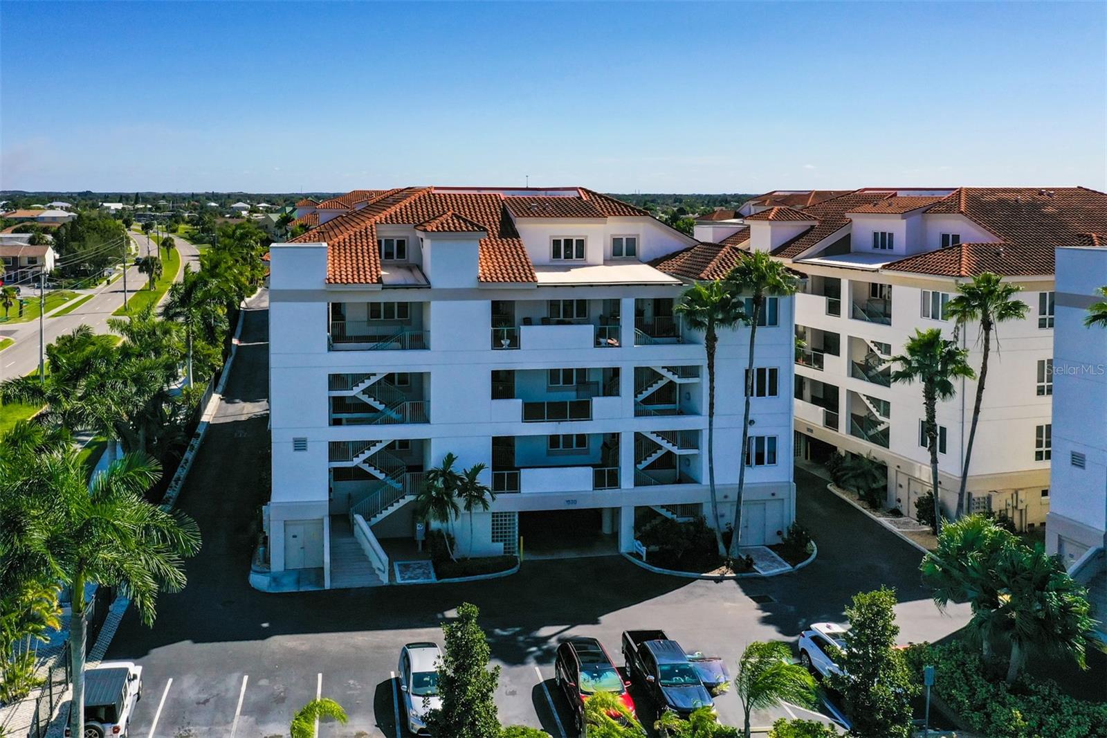 1030 BELLASOL WAY #402, APOLLO BEACH, FL, 33572