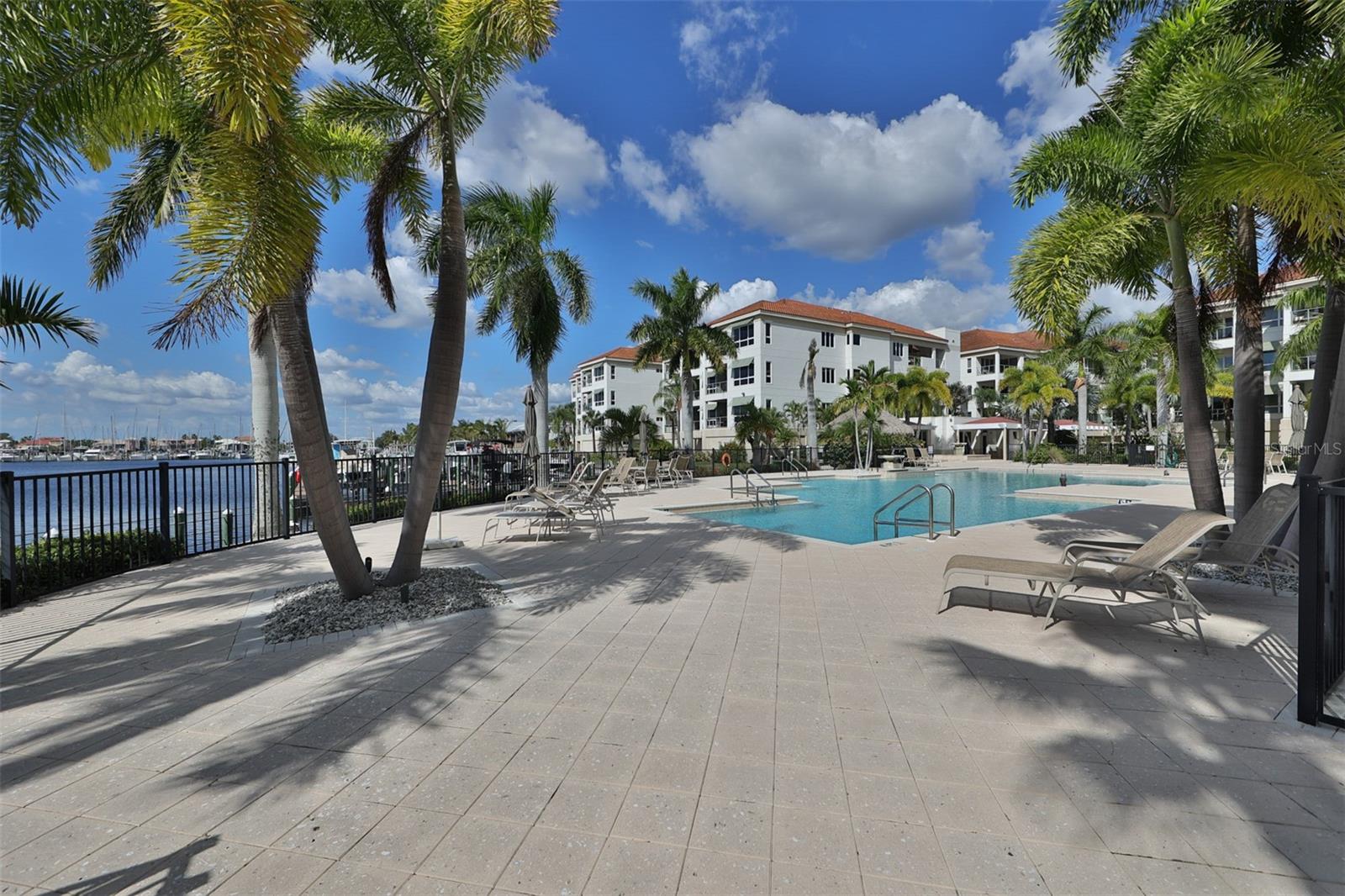 1030 BELLASOL WAY #402, APOLLO BEACH, FL, 33572