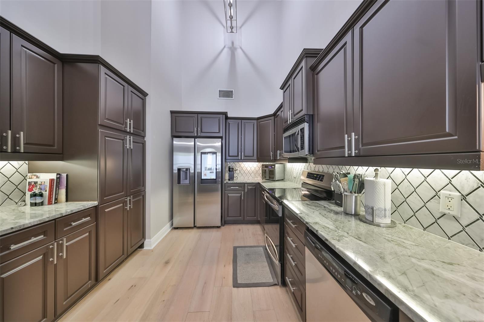 1030 BELLASOL WAY #402, APOLLO BEACH, FL, 33572