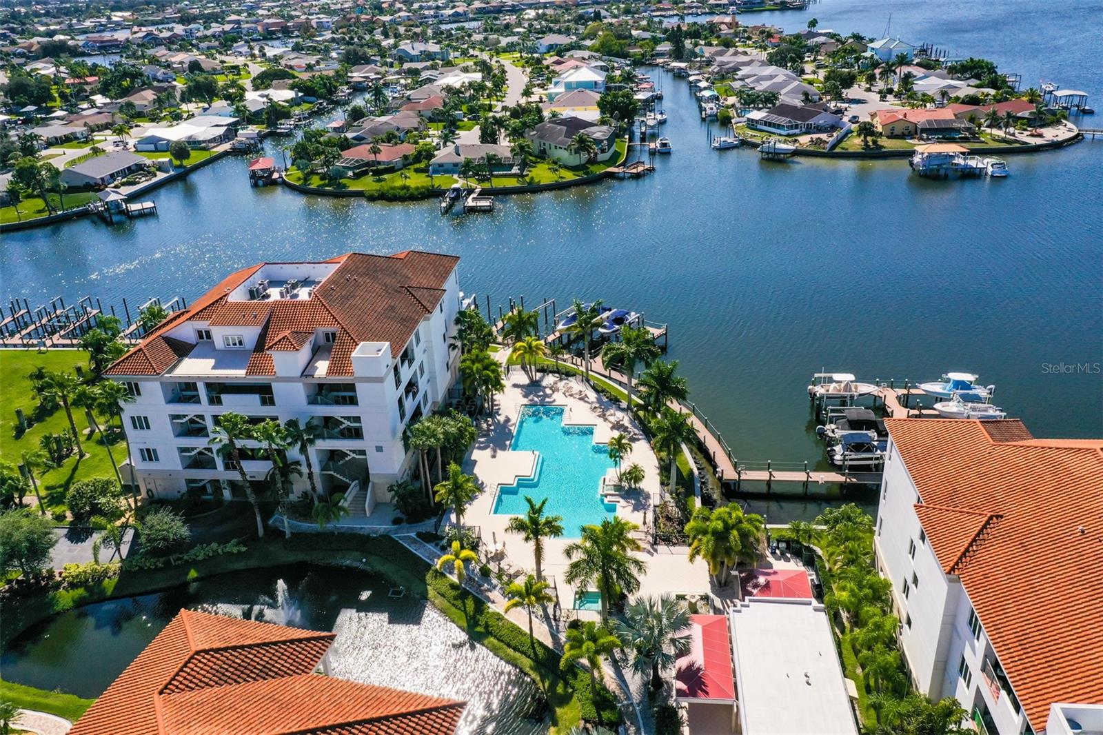 1030 BELLASOL WAY #402, APOLLO BEACH, FL, 33572