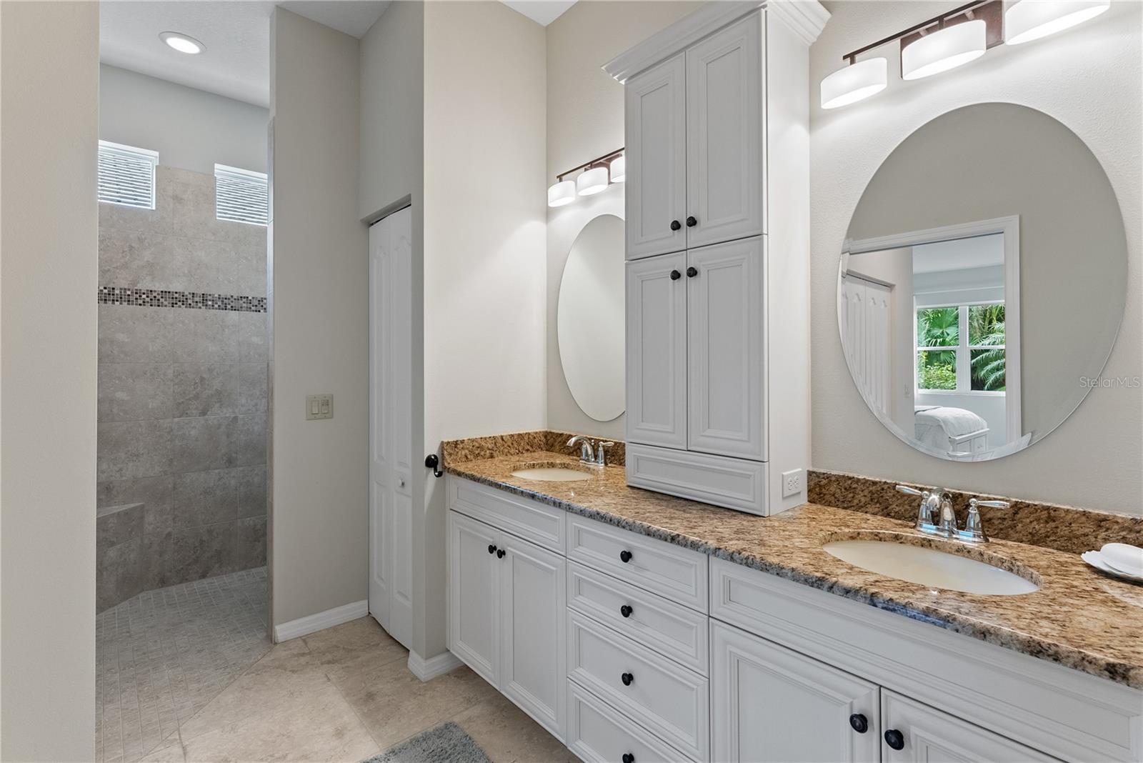 11053 BARNSLEY DR, VENICE, FL, 34293