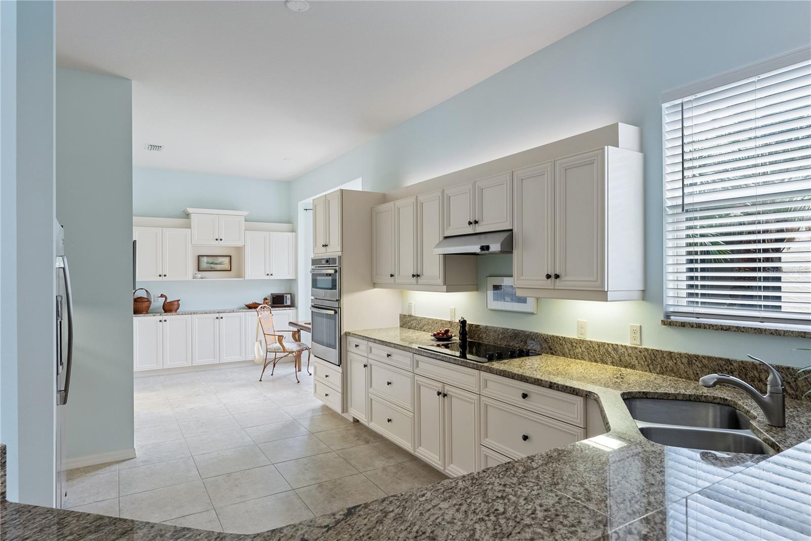 11053 BARNSLEY DR, VENICE, FL, 34293