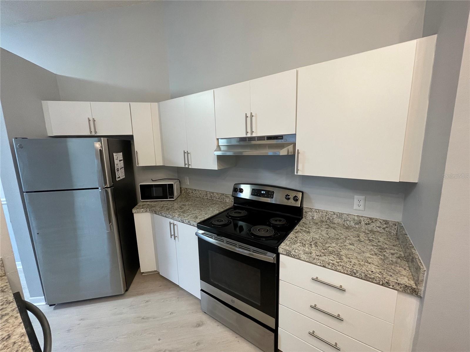 2568 WOODGATE BOULEVARD #206, ORLANDO, FL, 32822