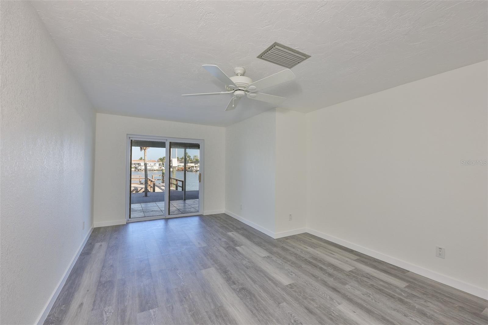 439 BOCA CIEGA POINT BLVD N, ST PETERSBURG, FL, 33708
