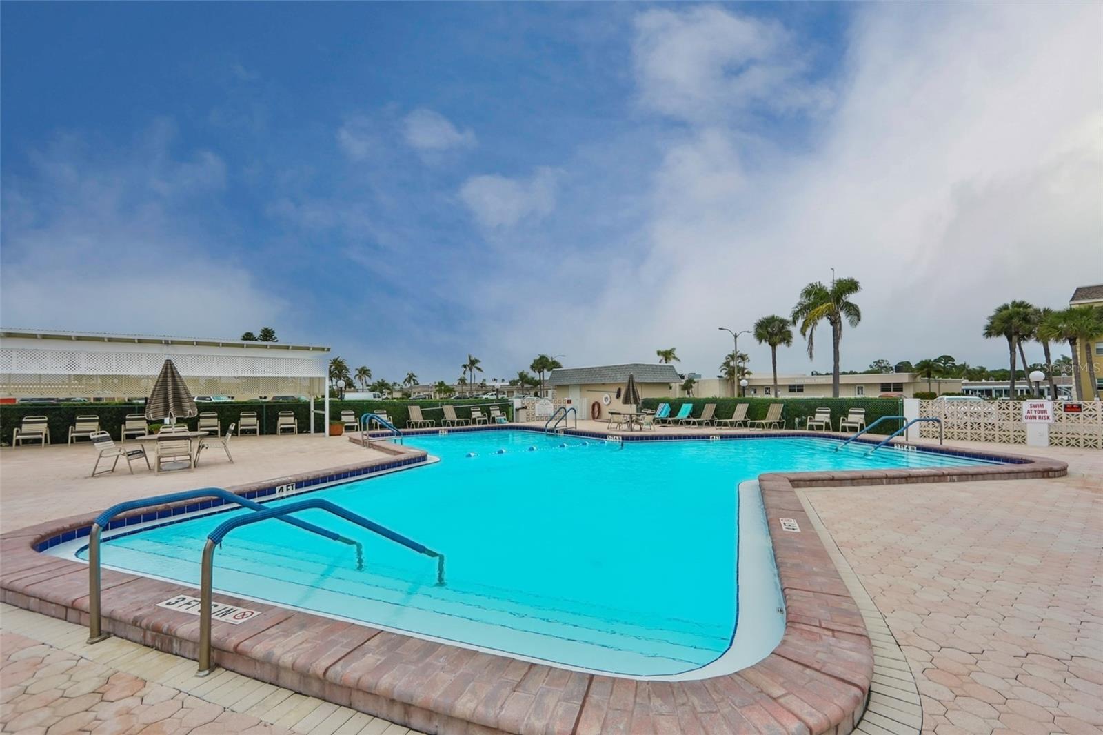 439 BOCA CIEGA POINT BLVD N, ST PETERSBURG, FL, 33708