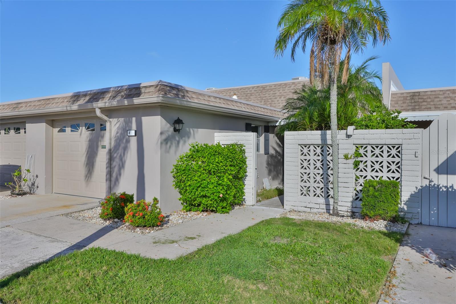 439 BOCA CIEGA POINT BLVD N, ST PETERSBURG, FL, 33708