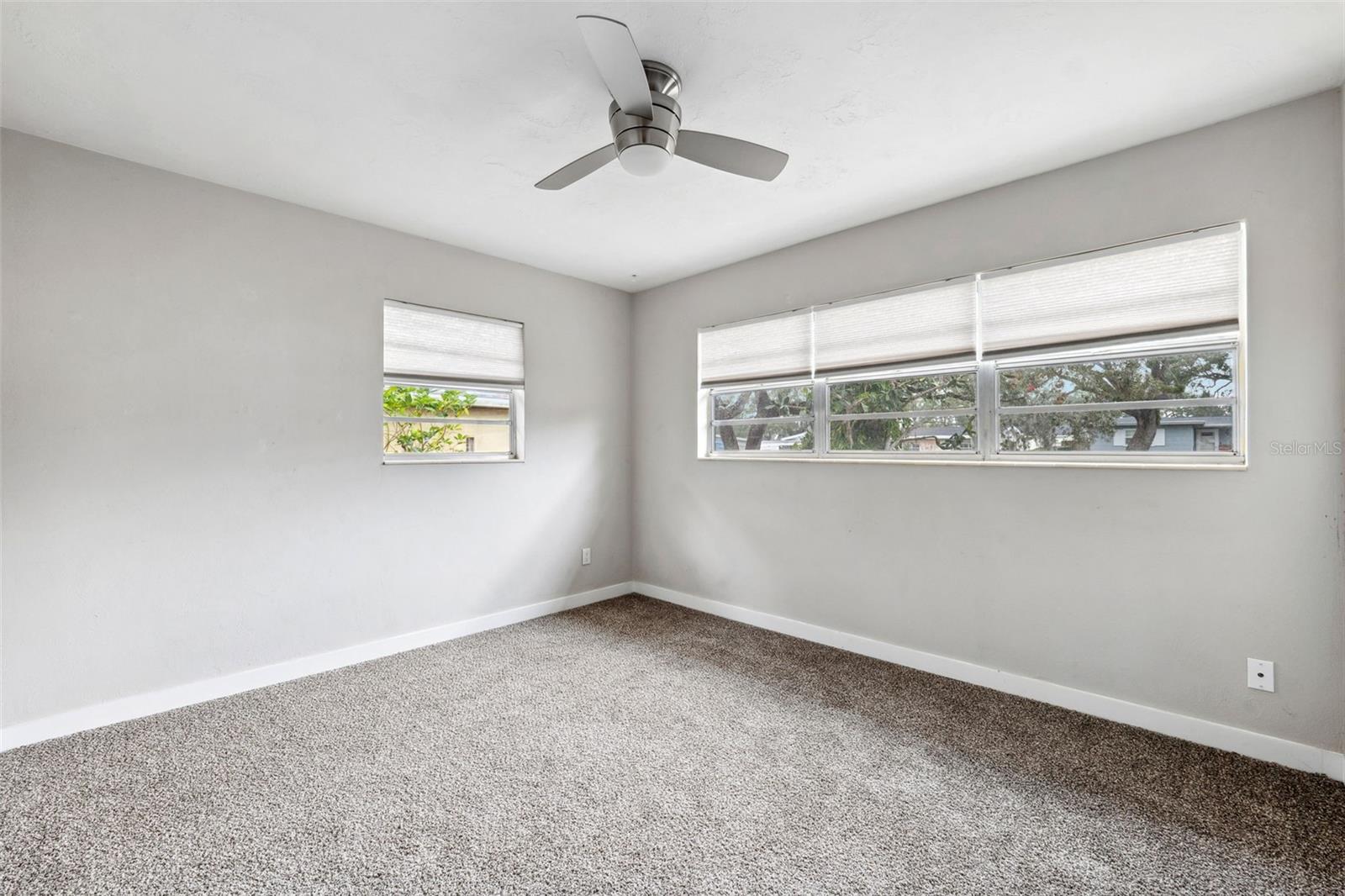 218 W SENECA AVE, TAMPA, FL, 33612