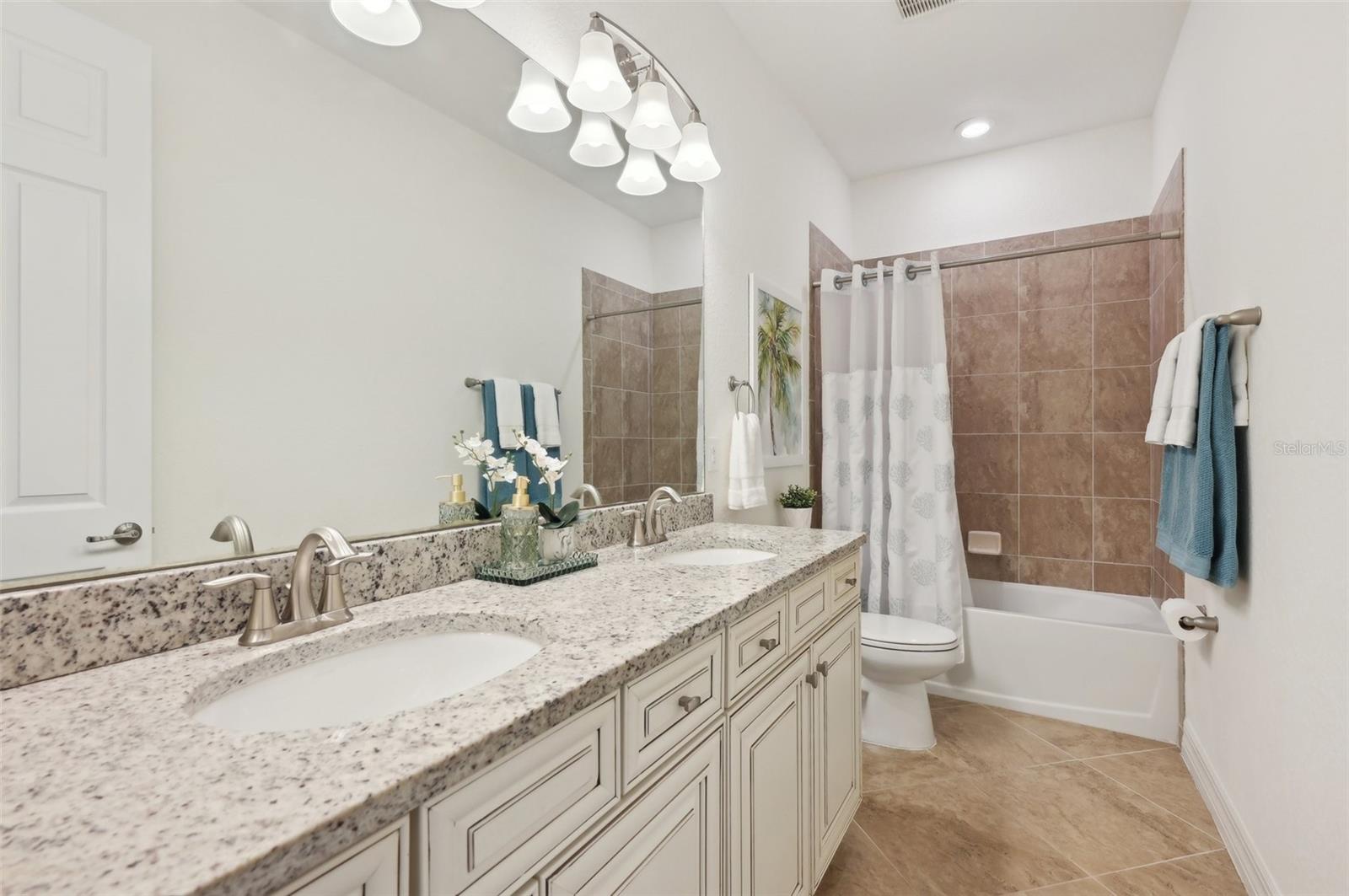 11815 PERENNIAL PL, LAKEWOOD RANCH, FL, 34211