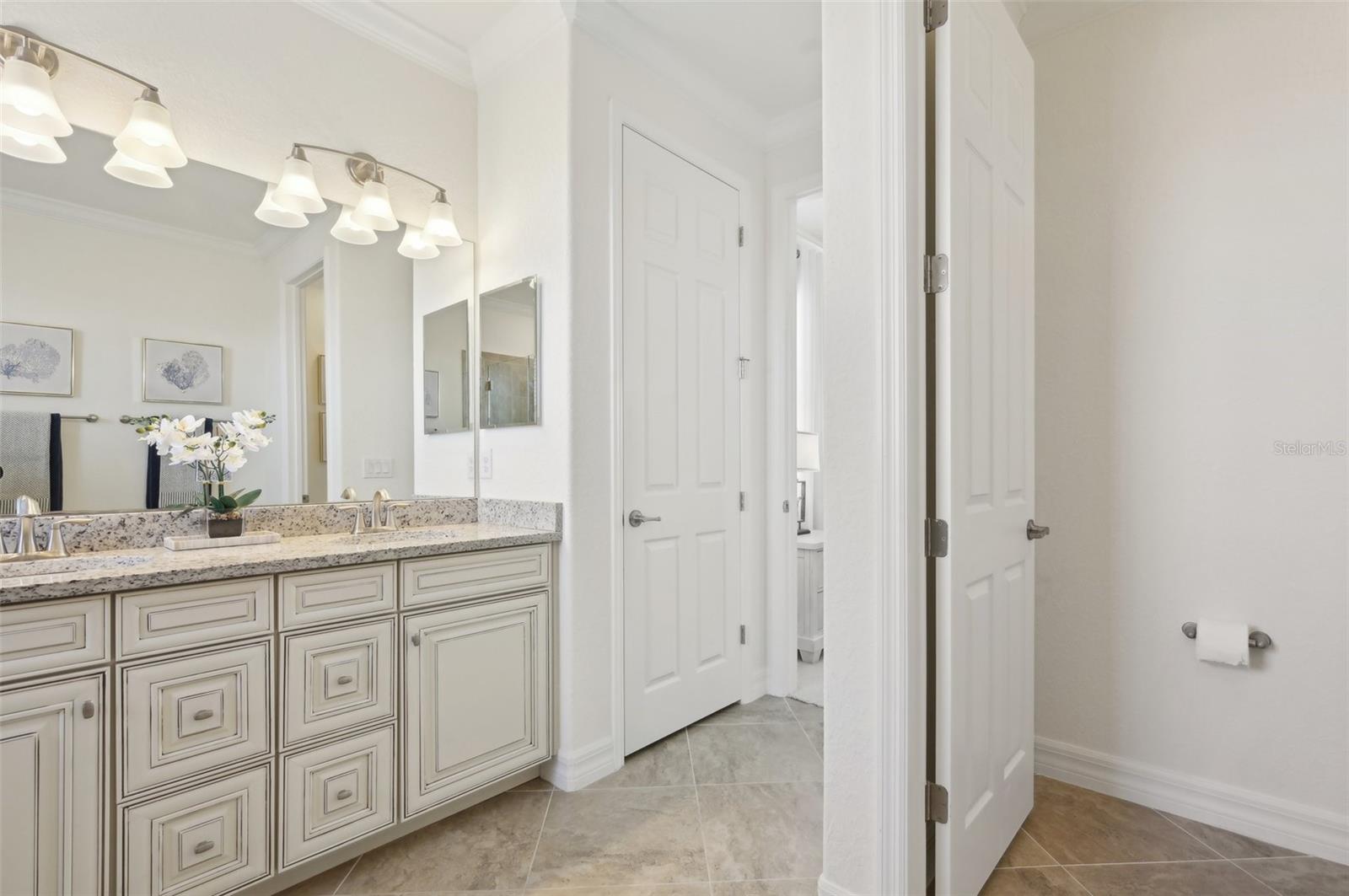 11815 PERENNIAL PL, LAKEWOOD RANCH, FL, 34211