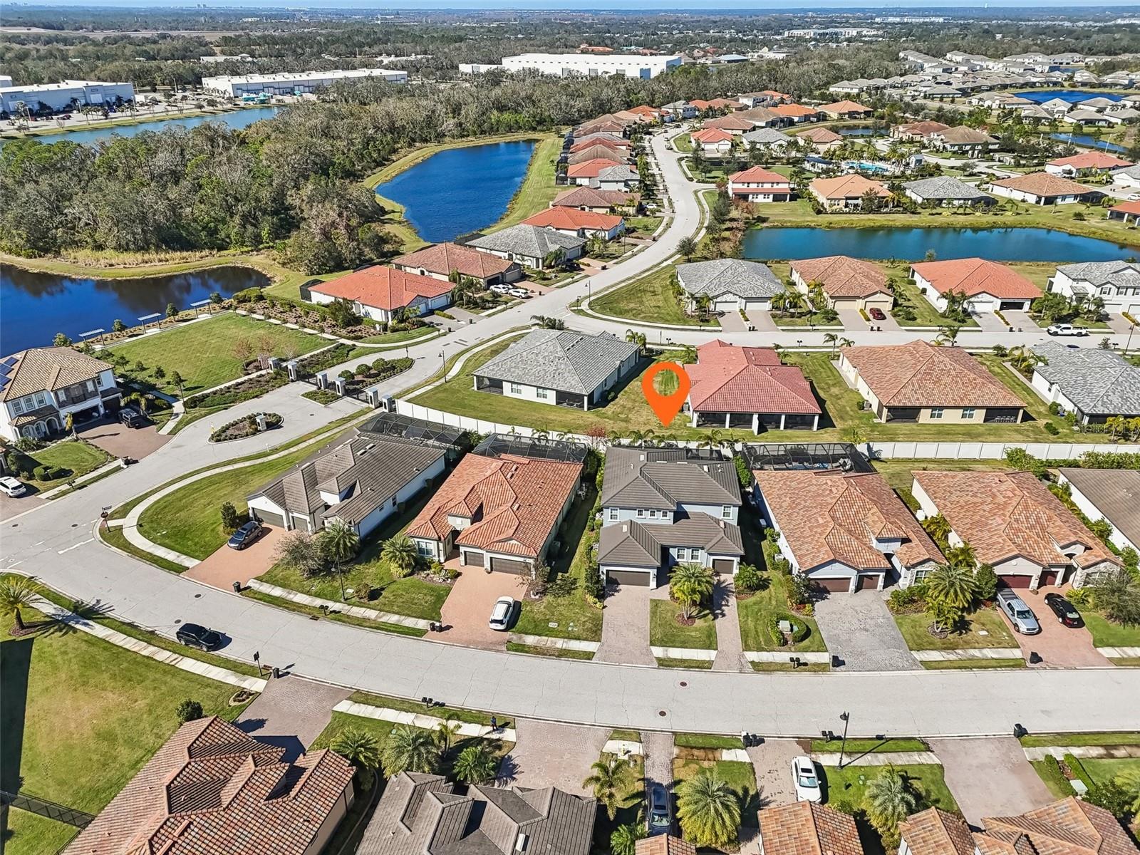 11815 PERENNIAL PL, LAKEWOOD RANCH, FL, 34211