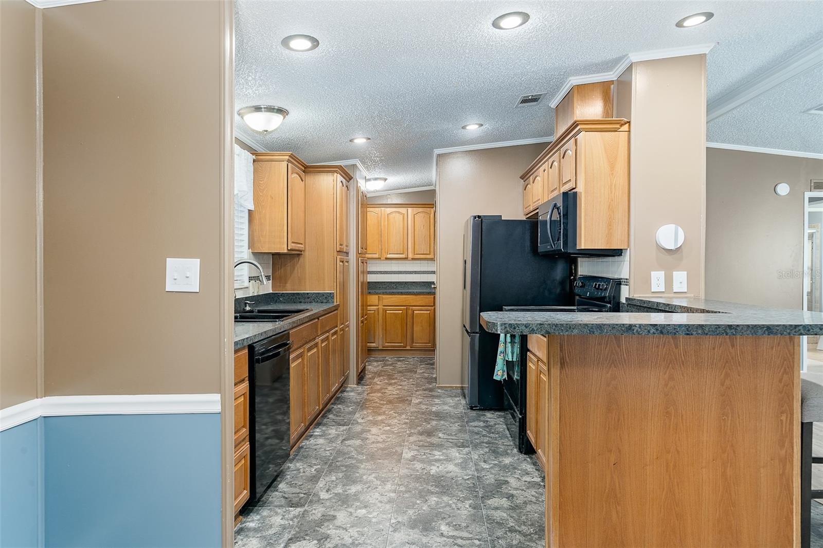 1801 QUAIL HILL DR, LAKELAND, FL, 33810