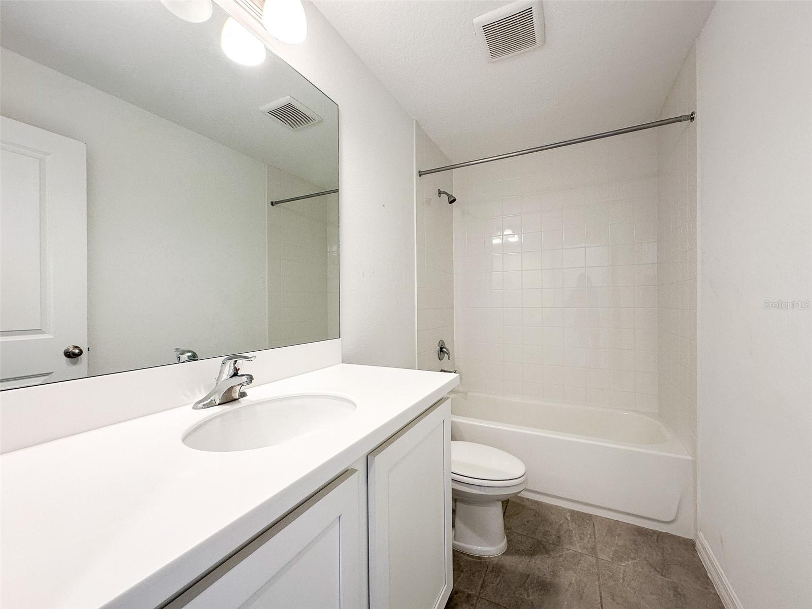 1665 SANIBEL DR, DAVENPORT, FL, 33896