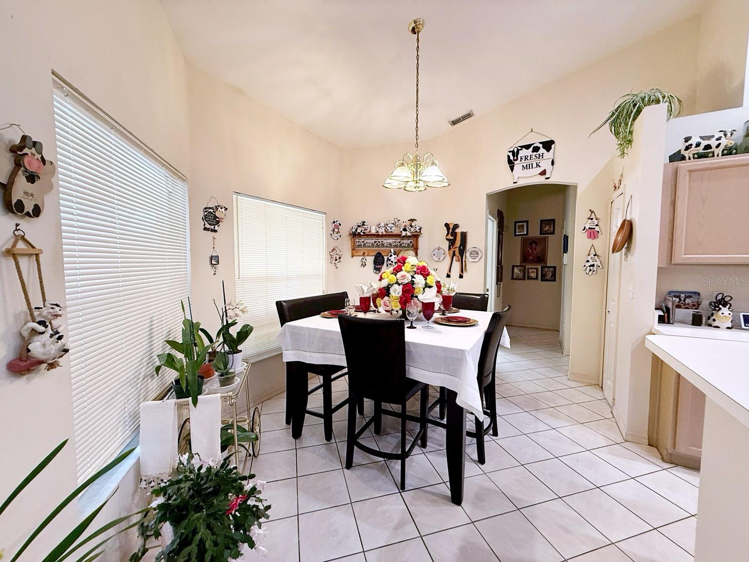 5465 CHESTNUT RIDGE RD, DADE CITY, FL, 33523