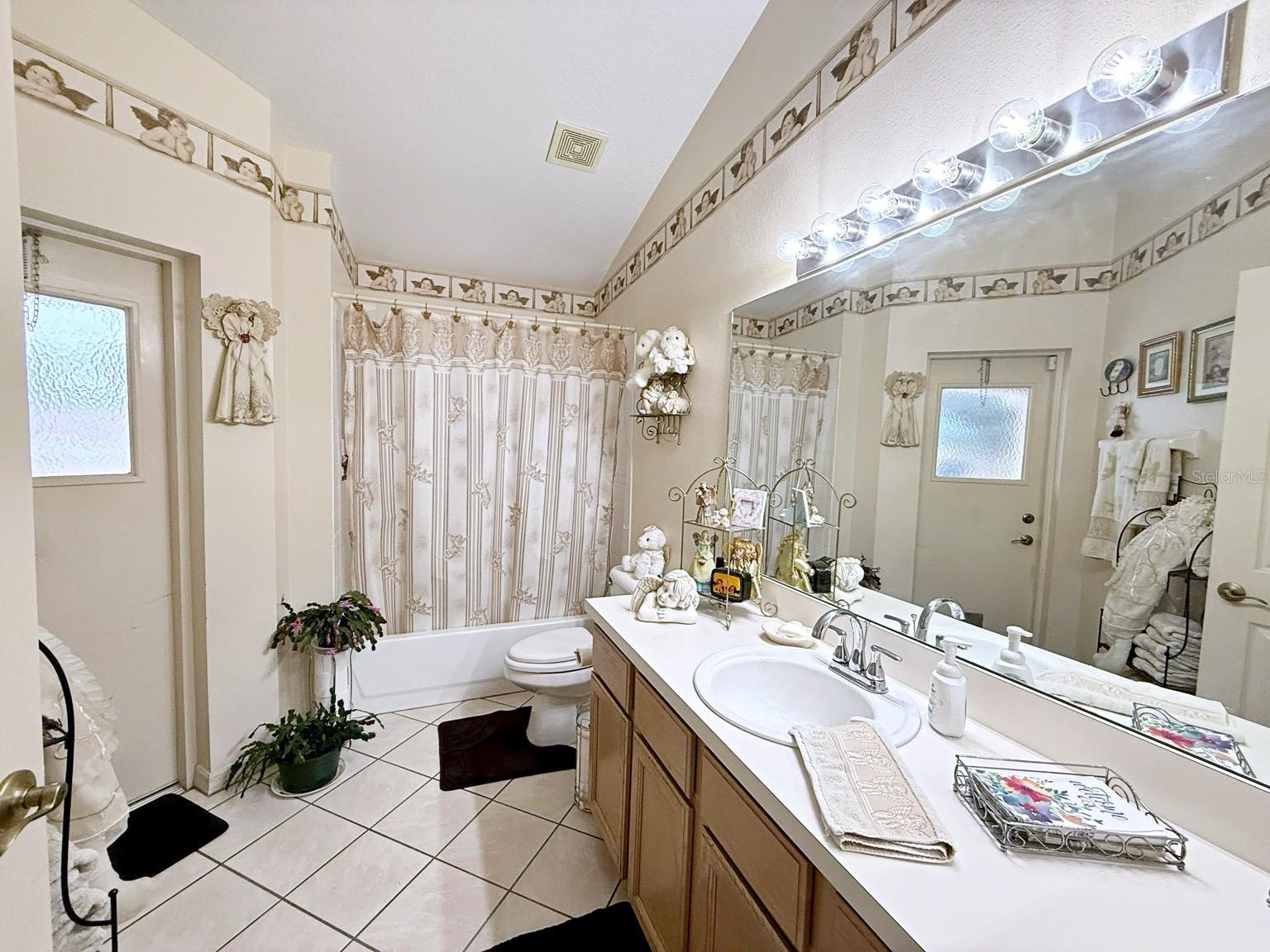 5465 CHESTNUT RIDGE RD, DADE CITY, FL, 33523