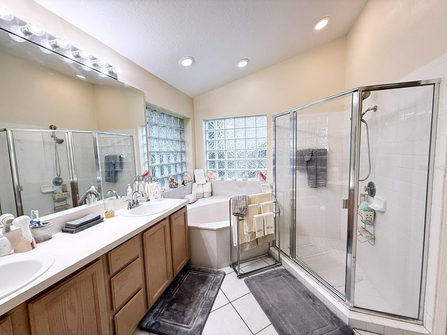 5465 CHESTNUT RIDGE RD, DADE CITY, FL, 33523