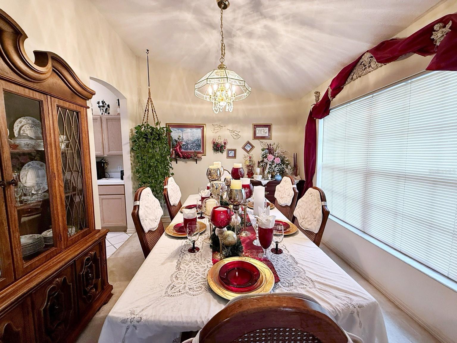 5465 CHESTNUT RIDGE RD, DADE CITY, FL, 33523
