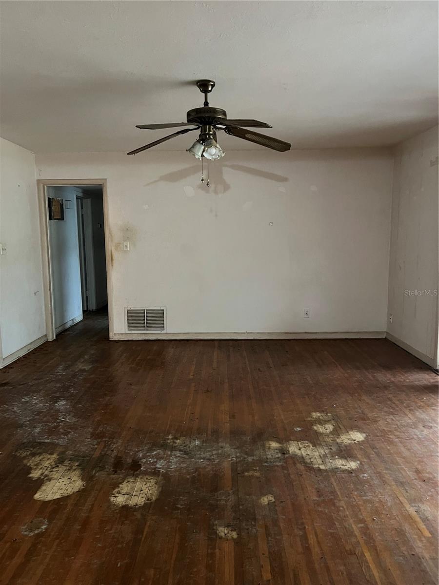 1606 OVERLAKE AVE, ORLANDO, FL, 32806