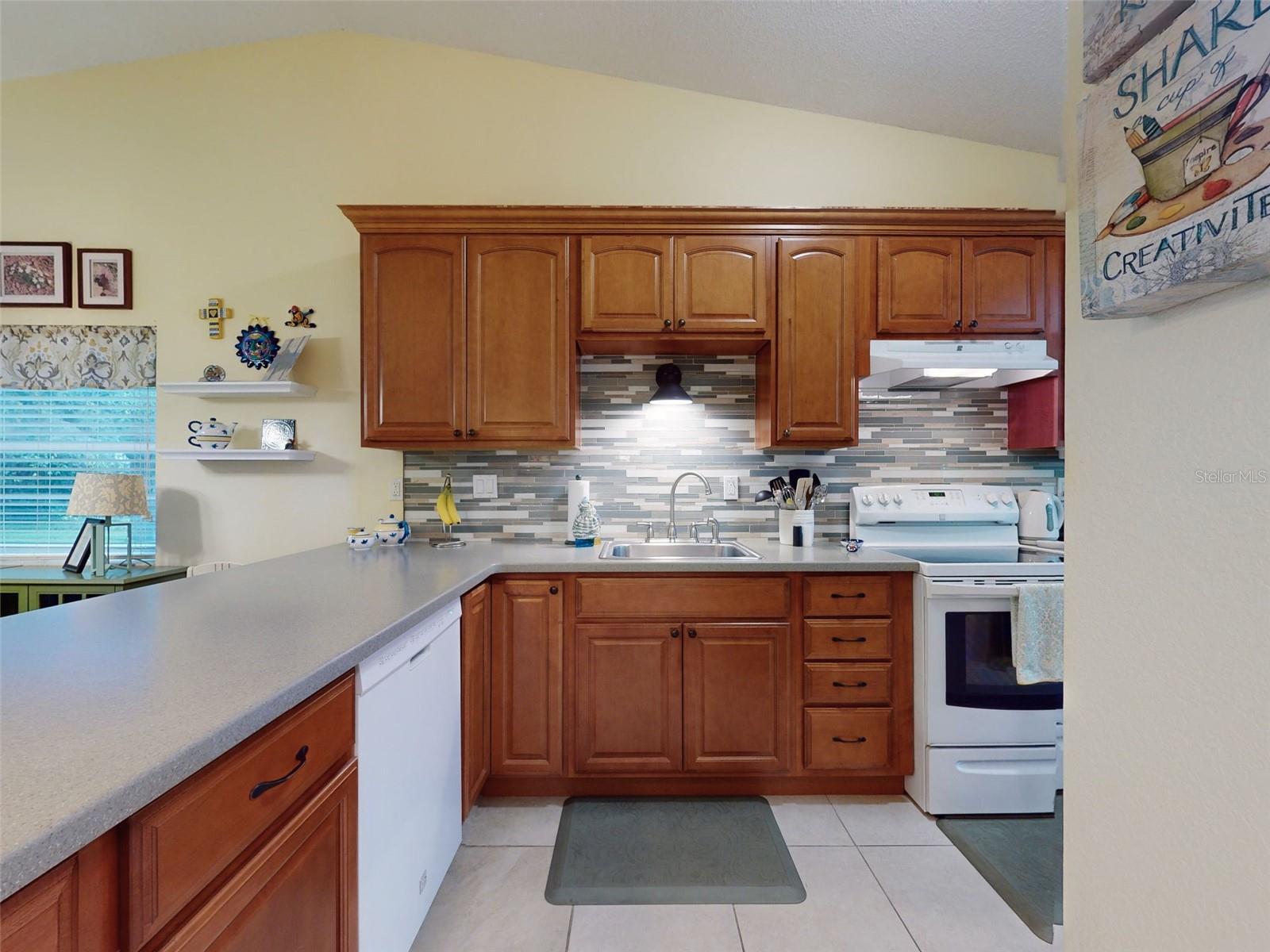 430 TERRACE HILL BLVD #6A, DEBARY, FL, 32713