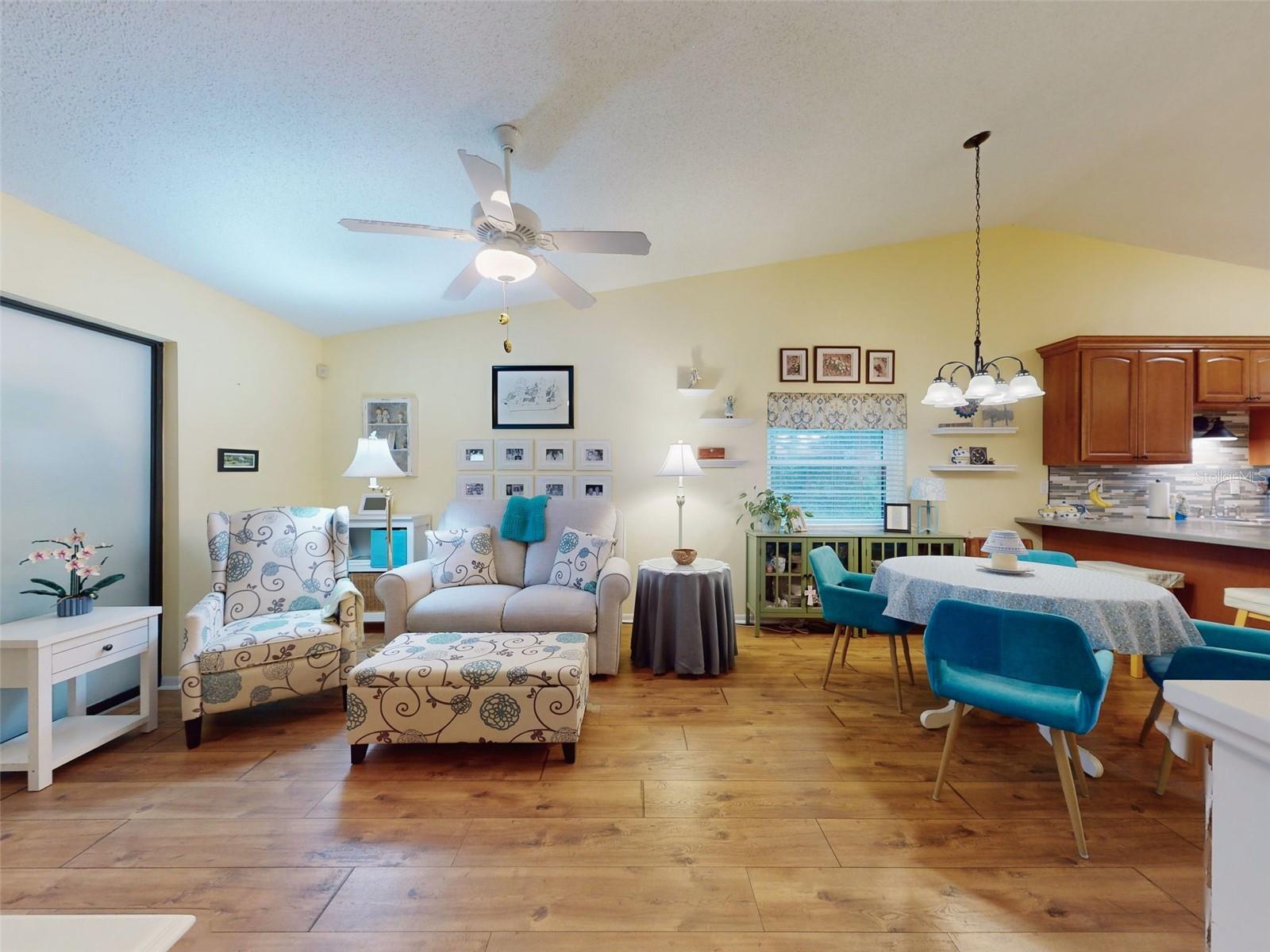 430 TERRACE HILL BLVD #6A, DEBARY, FL, 32713