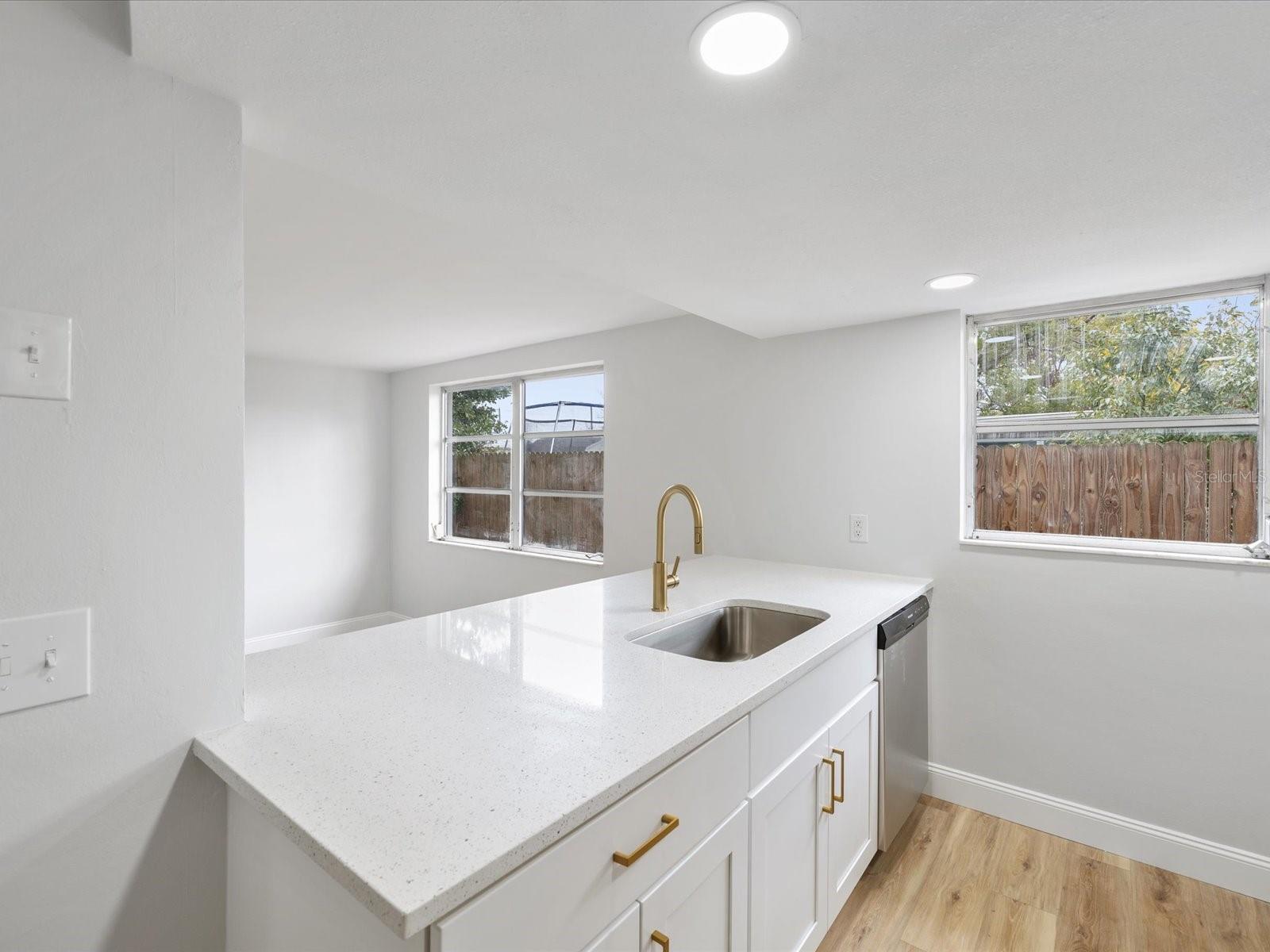 7716 SUE ELLEN DR, PORT RICHEY, FL, 34668