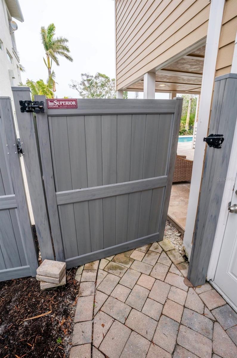 5169 OXFORD DR, SARASOTA, FL, 34242
