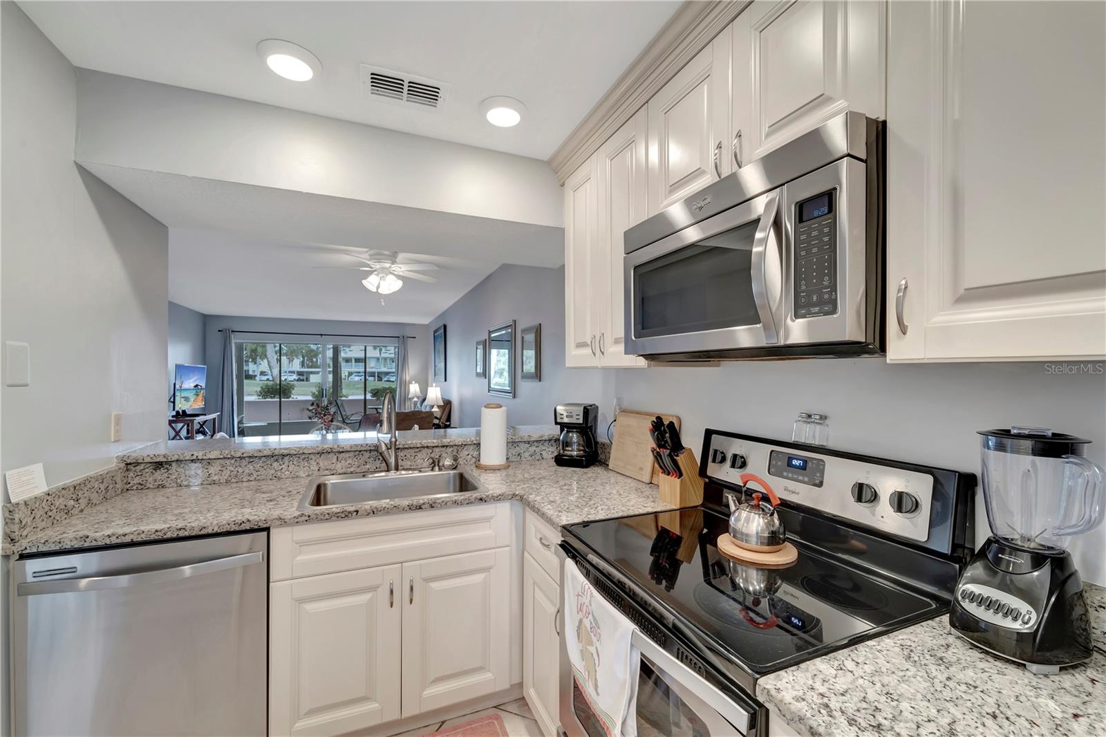 436 CERROMAR LN #379, VENICE, FL, 34293