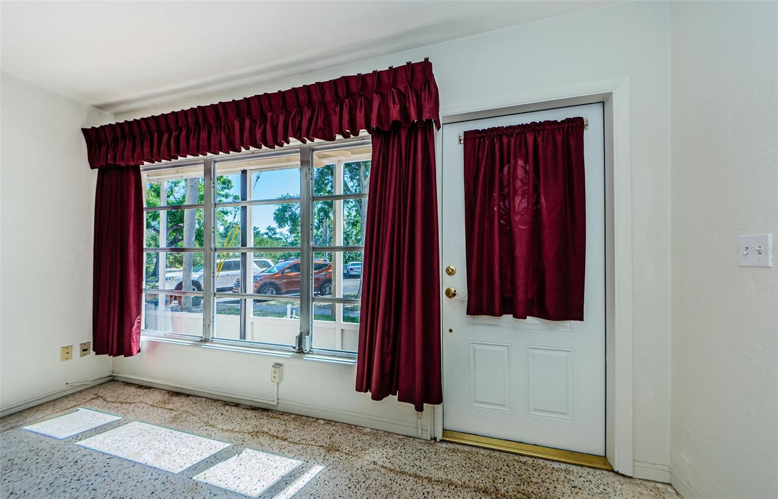 4154 57TH ST N #173, KENNETH CITY, FL, 33709