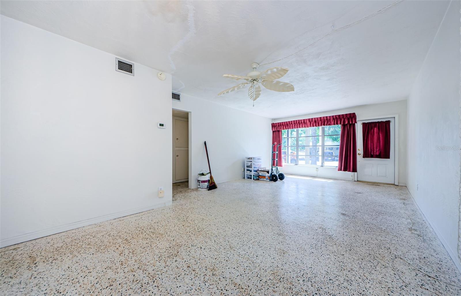 4154 57TH ST N #173, KENNETH CITY, FL, 33709