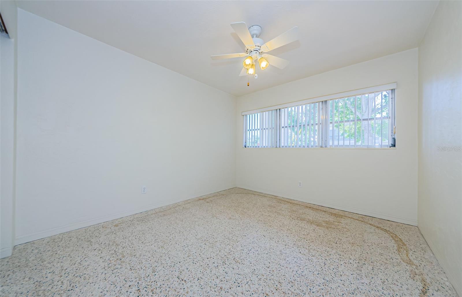 4154 57TH ST N #173, KENNETH CITY, FL, 33709