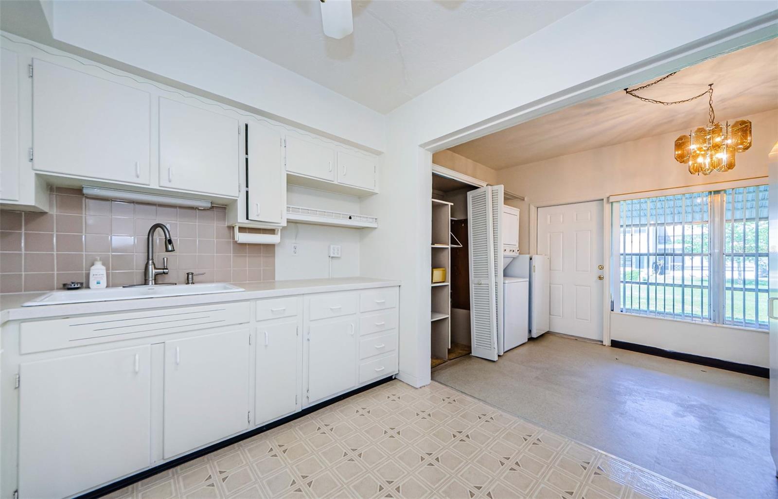 4154 57TH ST N #173, KENNETH CITY, FL, 33709