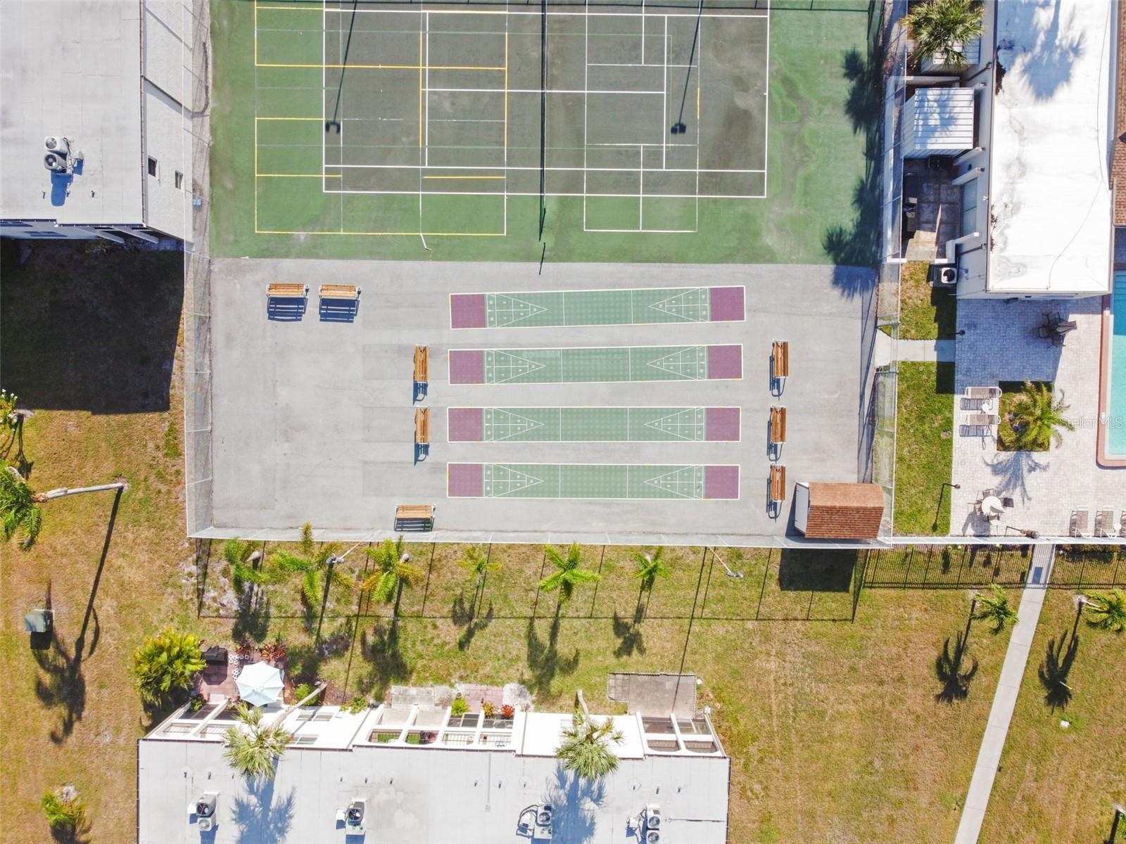 7701 STARKEY RD #105, SEMINOLE, FL, 33777