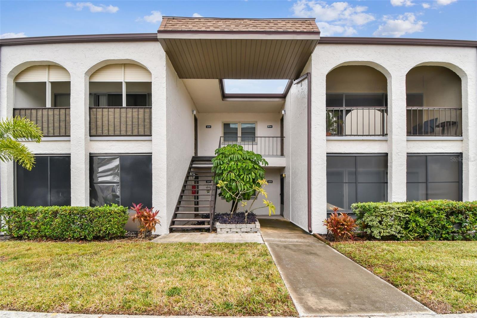 7701 STARKEY RD #105, SEMINOLE, FL, 33777
