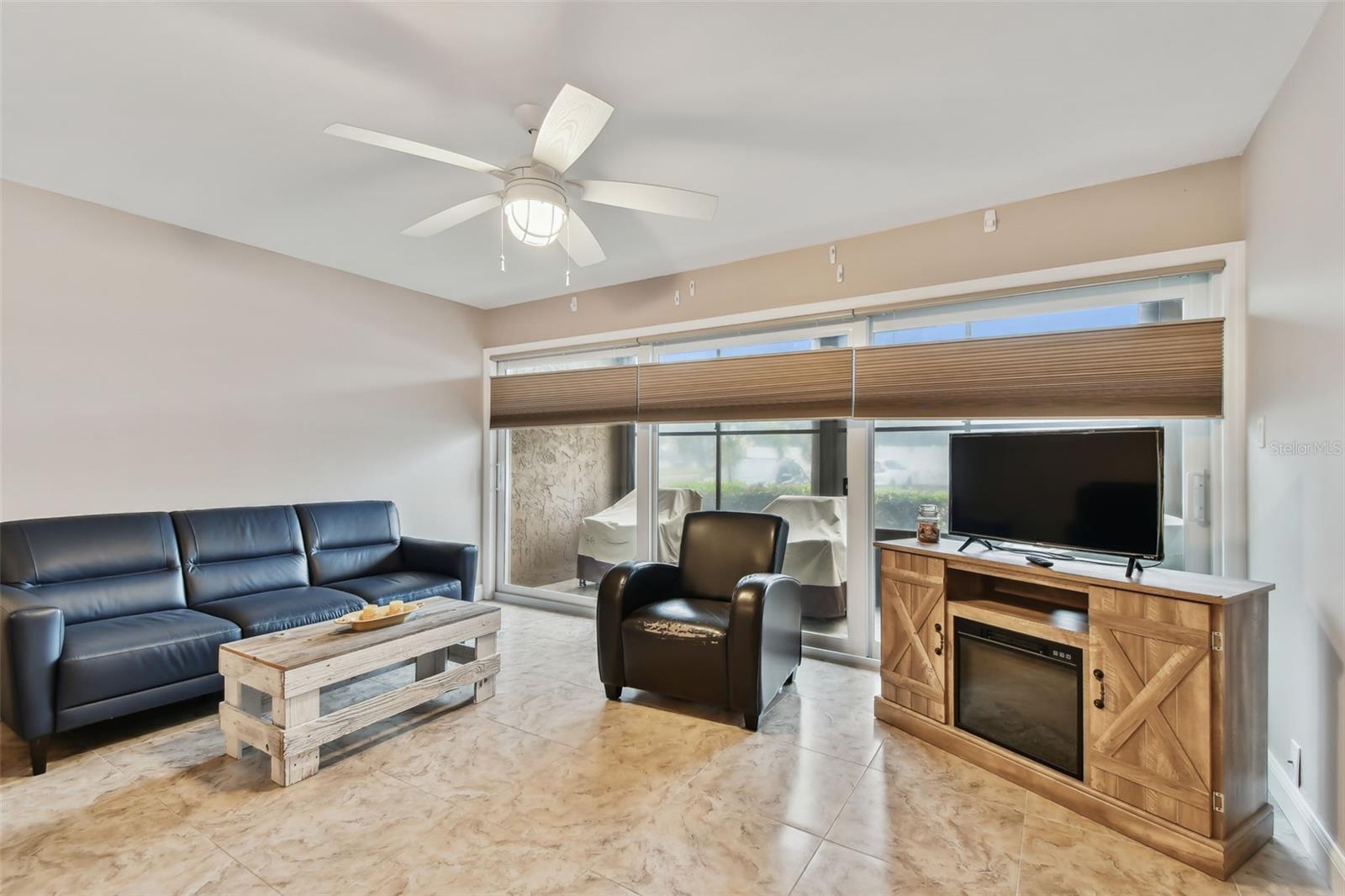 7701 STARKEY RD #105, SEMINOLE, FL, 33777