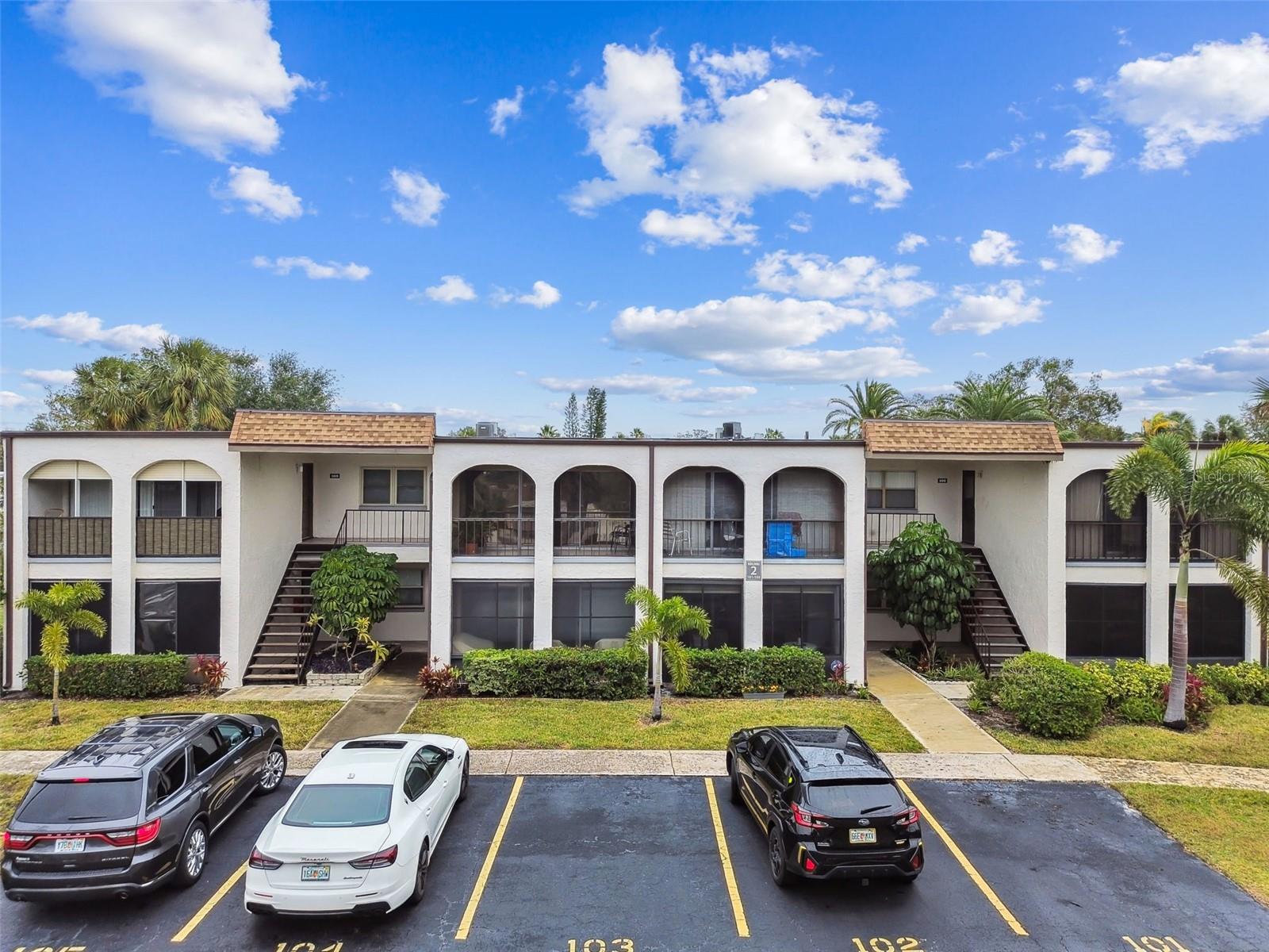 7701 STARKEY RD #105, SEMINOLE, FL, 33777