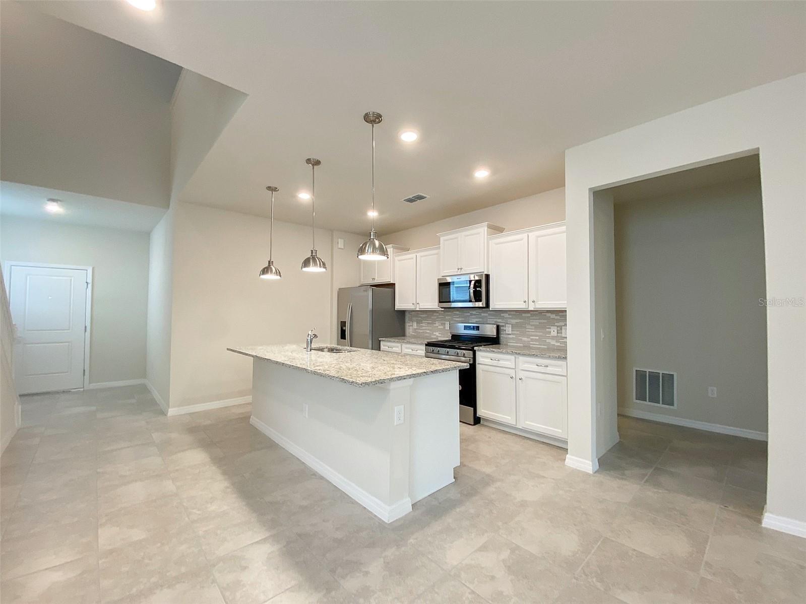 7208 OAKMOSS LOOP, DAVENPORT, FL, 33837