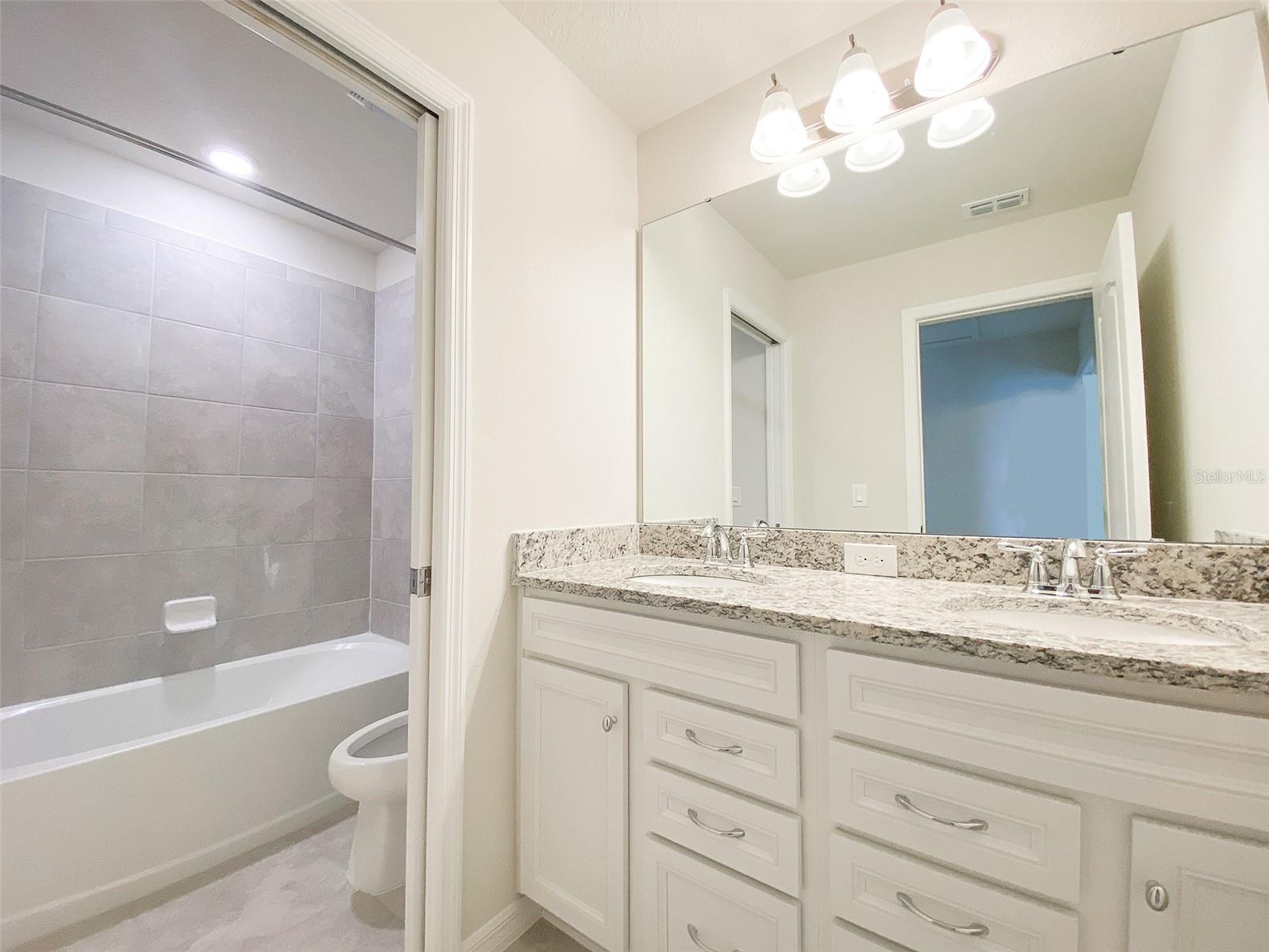 7208 OAKMOSS LOOP, DAVENPORT, FL, 33837