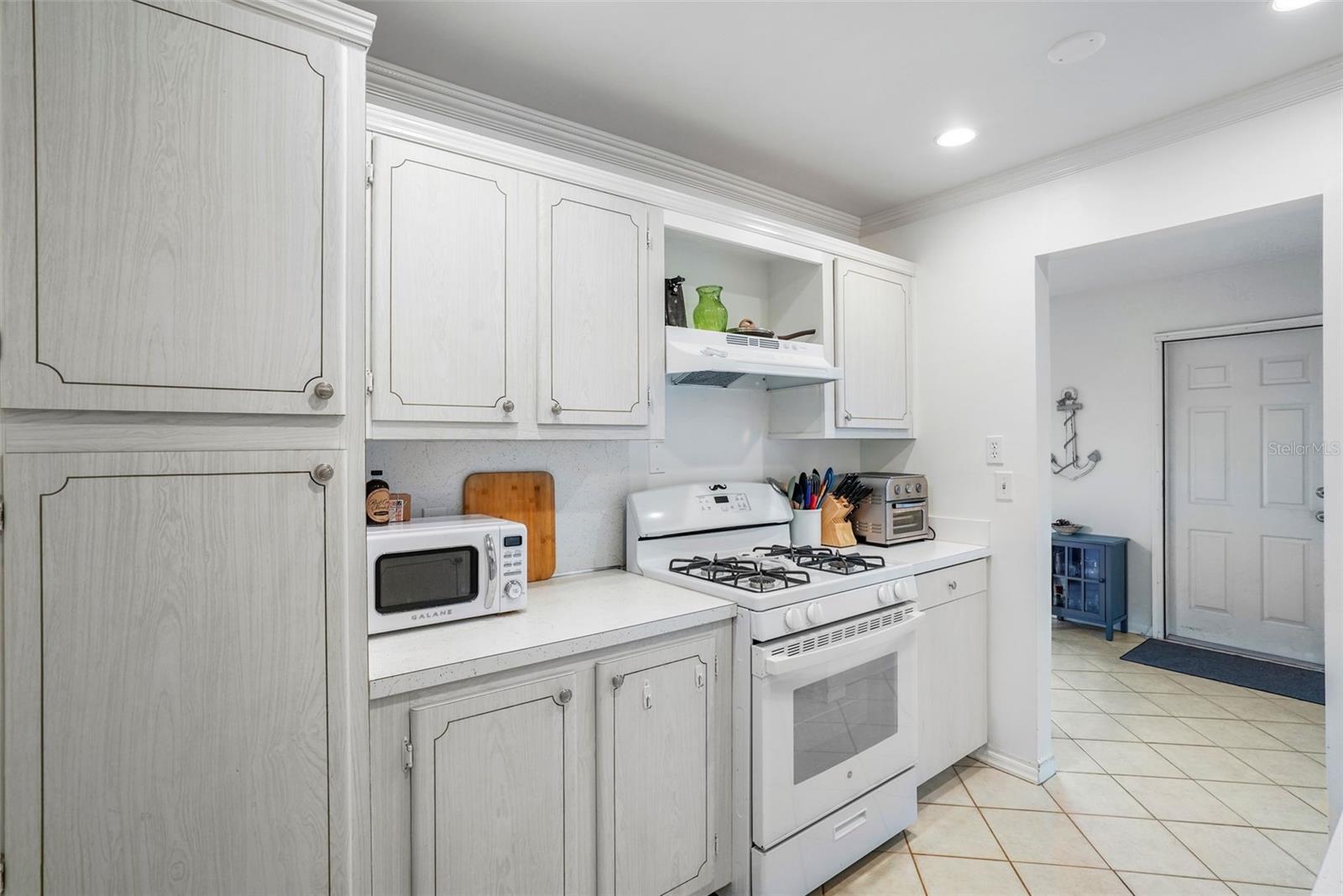 5267 81ST ST N #5, ST PETERSBURG, FL, 33709