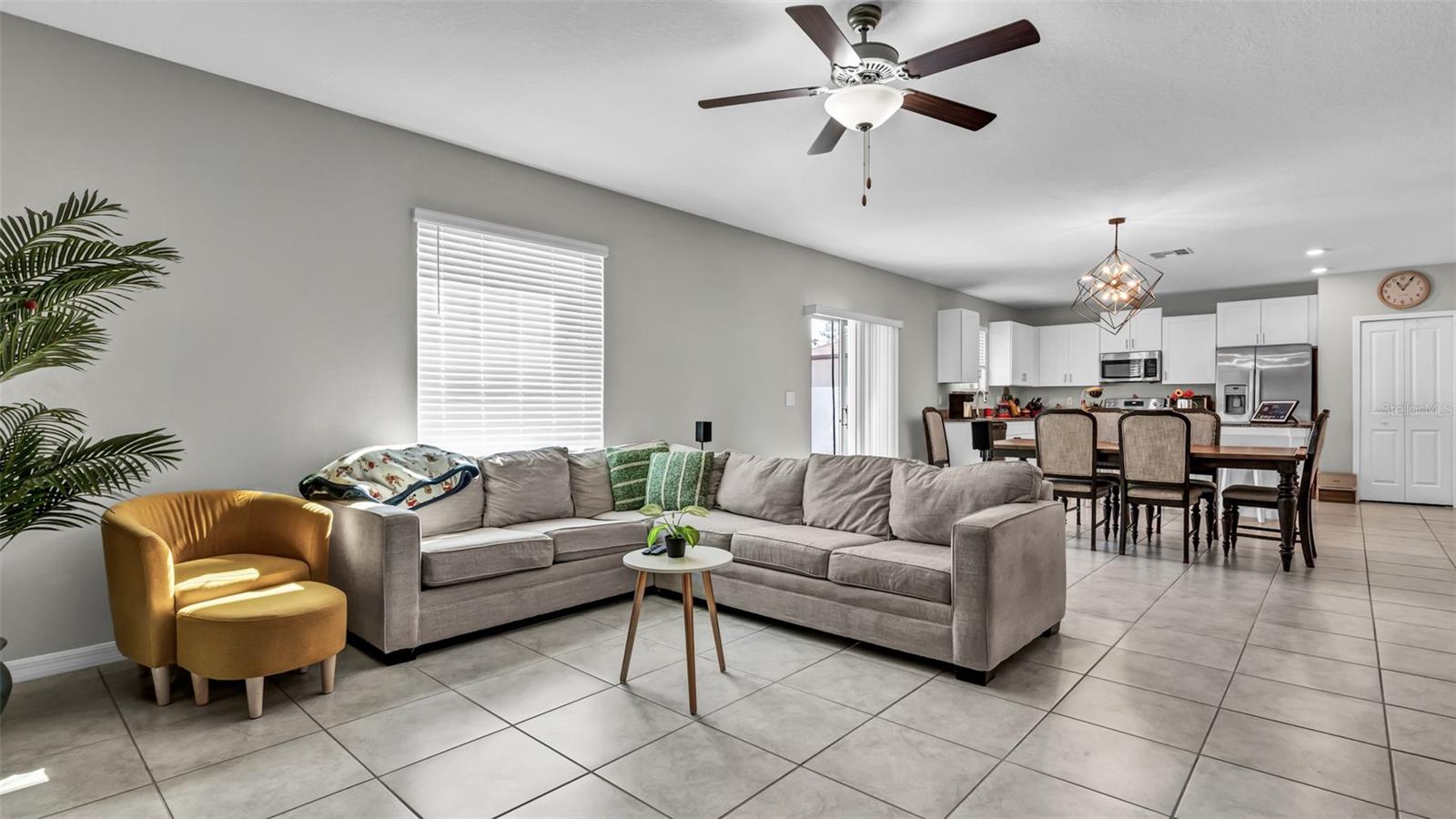 12905 WILDFLOWER MEADOW DR, RIVERVIEW, FL, 33579