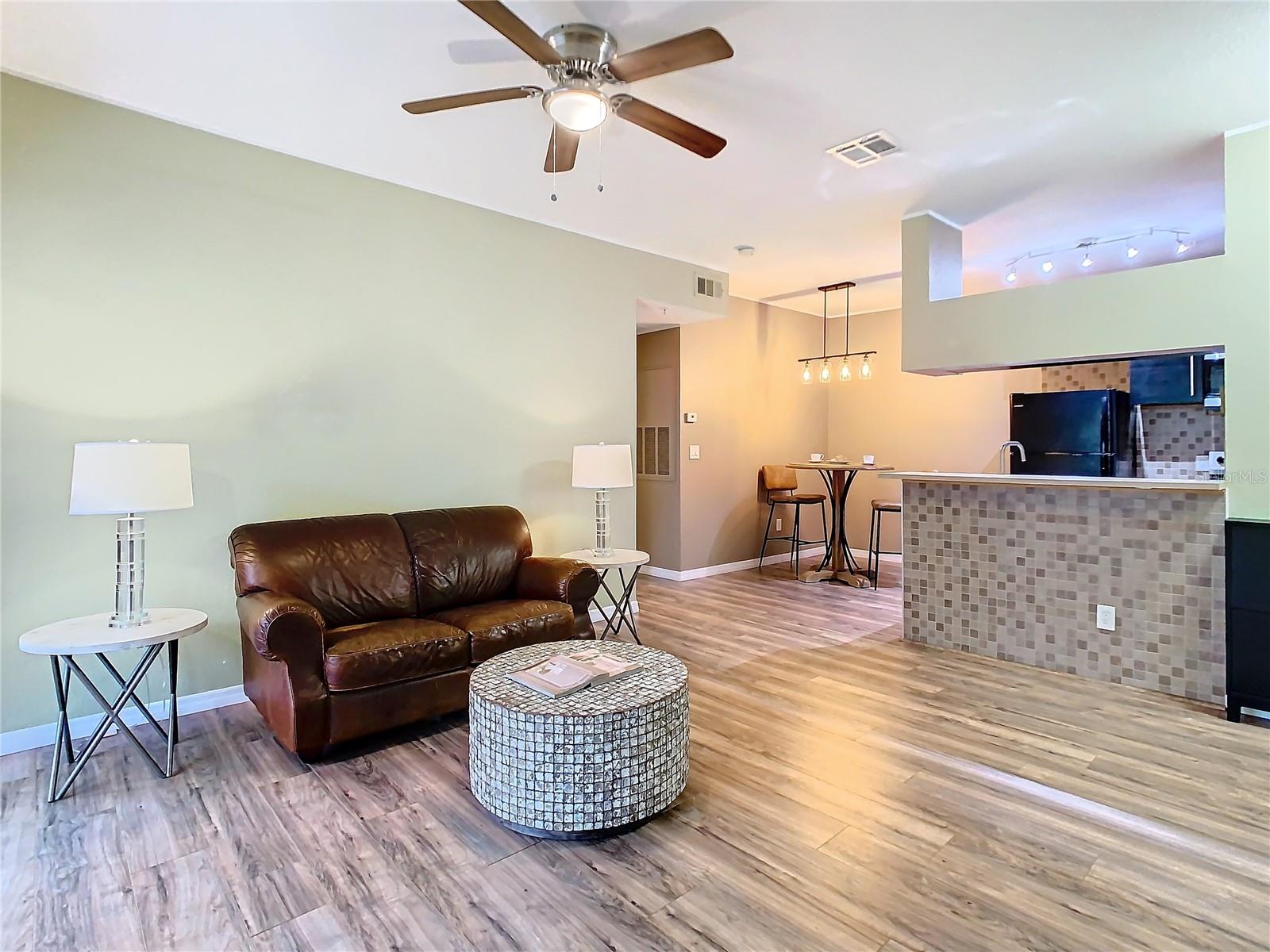 13215 SANCTUARY COVE DR #303, TEMPLE TERRACE, FL, 33637