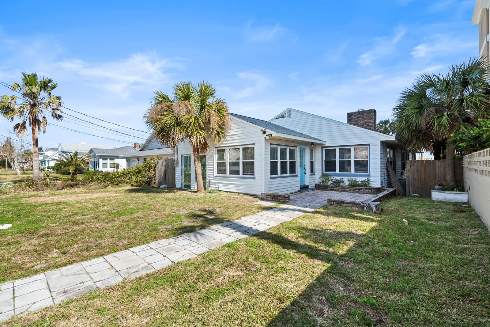 718 N GRANDVIEW AVE, DAYTONA BEACH, FL, 32118