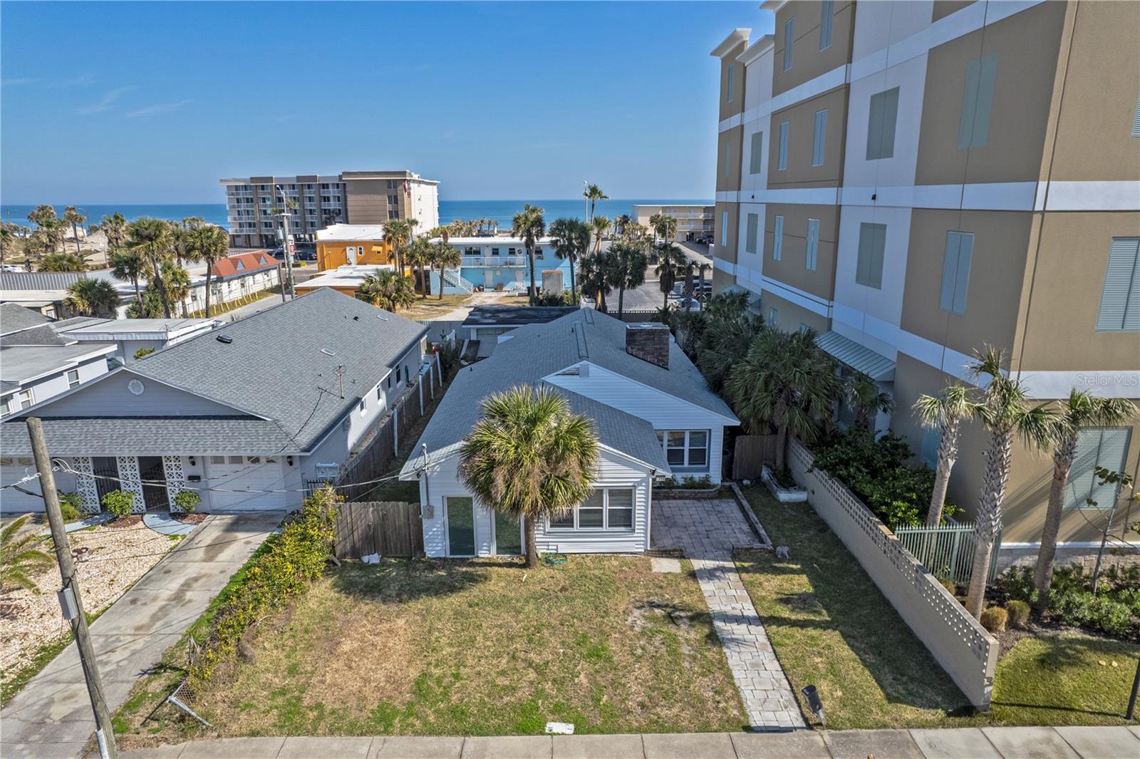 718 N GRANDVIEW AVE, DAYTONA BEACH, FL, 32118