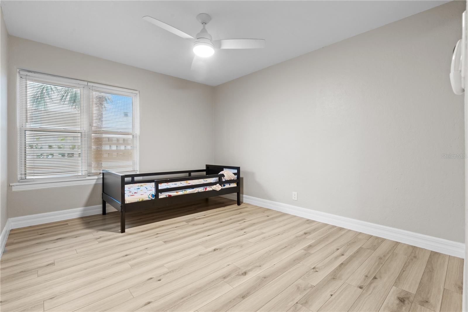 718 N GRANDVIEW AVE, DAYTONA BEACH, FL, 32118
