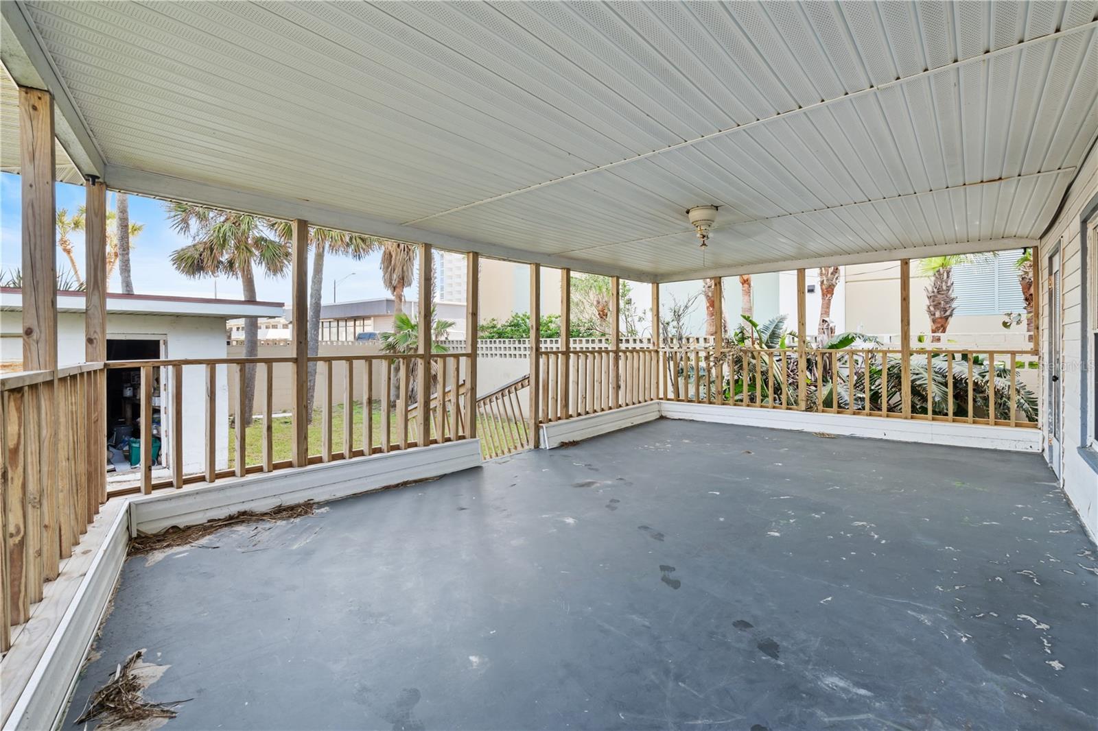 718 N GRANDVIEW AVE, DAYTONA BEACH, FL, 32118
