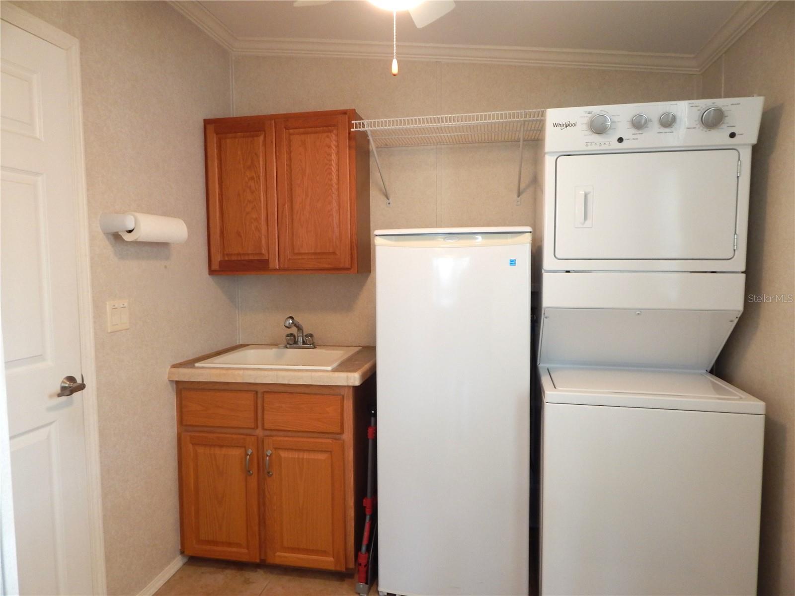 61 ROTTERDAM DR, PUNTA GORDA, FL, 33950