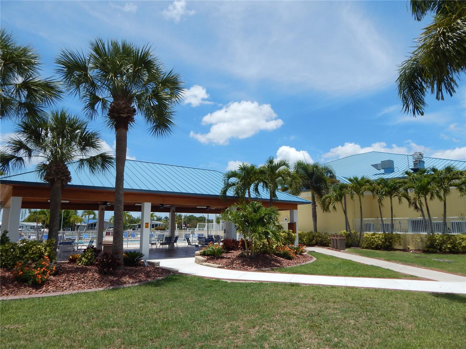 61 ROTTERDAM DR, PUNTA GORDA, FL, 33950