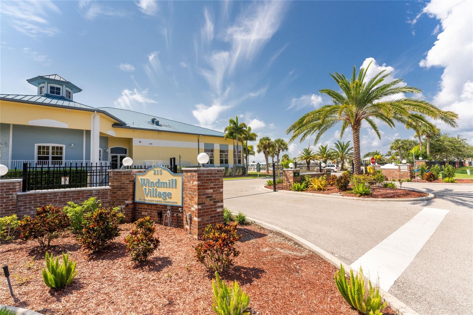 61 ROTTERDAM DR, PUNTA GORDA, FL, 33950